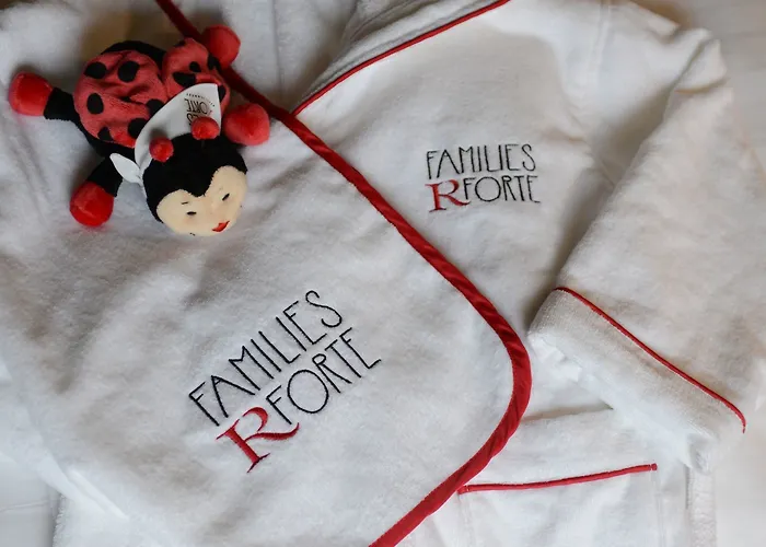 Отель Rocco Kennedy