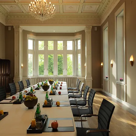 Rocco Kennedy Otel Frankfurt am Main