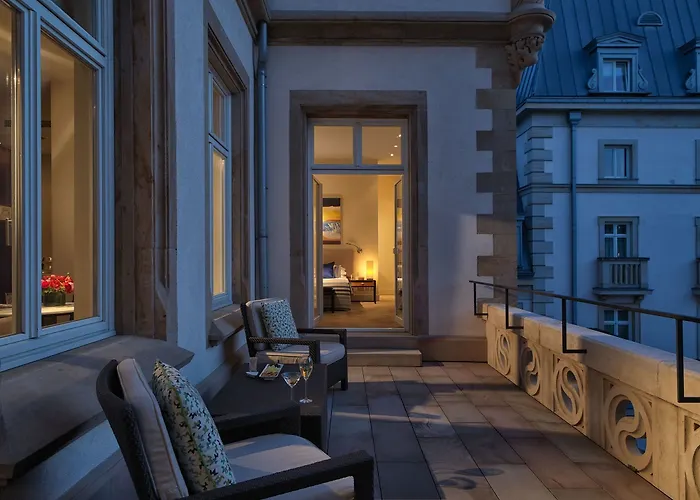 Rocco Kennedy Frankfurt nad Mohanem