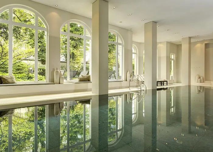 Rocco Kennedy Frankfurt nad Mohanem