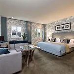 Rocco Kennedy 5* Frankfurt am Main