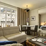 Rocco Kennedy Frankfurt am Main