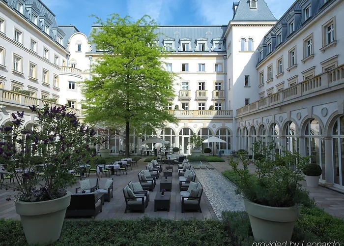 Rocco Kennedy 5* Frankfurt am Main